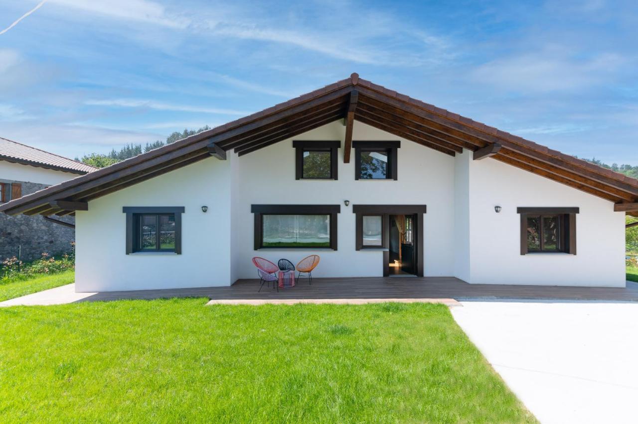 Fidalsa North Style Villa Arosteguieta Eksteriør billede